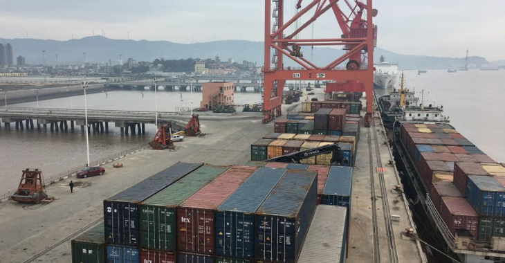 上半年台州港集装箱吞吐量35.9万尺度箱